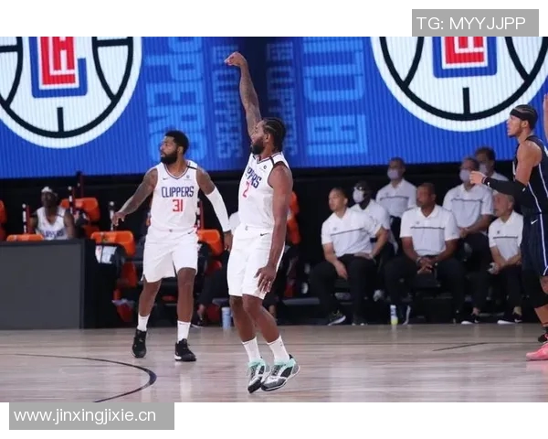 小卡谈对阵广州的信心训练营助力新赛季状态调整与准备