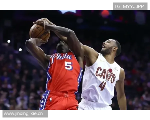 小莫布里半场表现出色7投3中贡献11分3篮板2助攻2盖帽