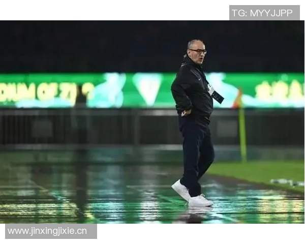 张瑷晖考上985高校后毅然选择足球之路勇敢追梦职业生涯新起点