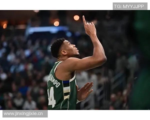 字母哥第三节强势表现助球队逆转9分8篮板3助攻1盖帽展现统治力 字母哥第三节强势表现助球队逆转9分8篮板3助攻1盖帽展现统治力