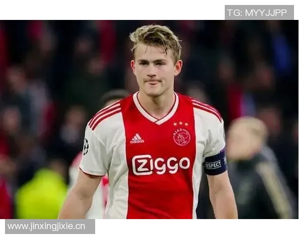 曼联10月最佳球员候选名单揭晓库尼亚姆伯莫拉门斯德里赫特争夺荣誉 曼联10月最佳球员候选名单揭晓库尼亚姆伯莫拉门斯德里赫特争夺荣誉