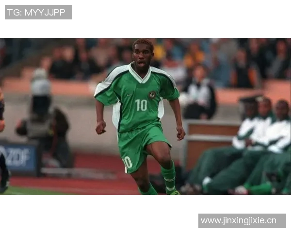 阿尔瓦雷斯坦言不视自己为幸运符纹身选择非为了标新立异 阿尔瓦雷斯坦言不视自己为幸运符纹身选择非为了标新立异