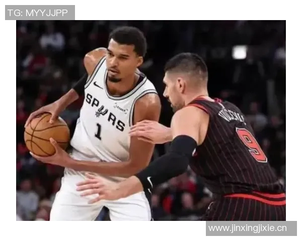 媒体人分析马刺外线失准文班失误合理科内特双塔组合效果显著