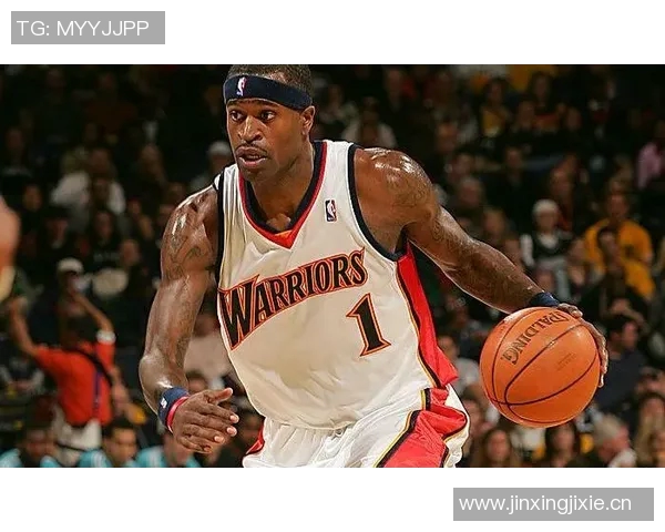 武圣称赞JJ与东里展现白人力量小里若落选全明星或因政治正确因素 武圣称赞JJ与东里展现白人力量小里若落选全明星或因政治正确因素