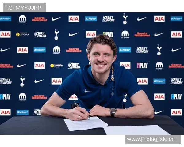 蓝军旧将认为加拉格尔加盟曼联能提升中场活力解决红魔困境