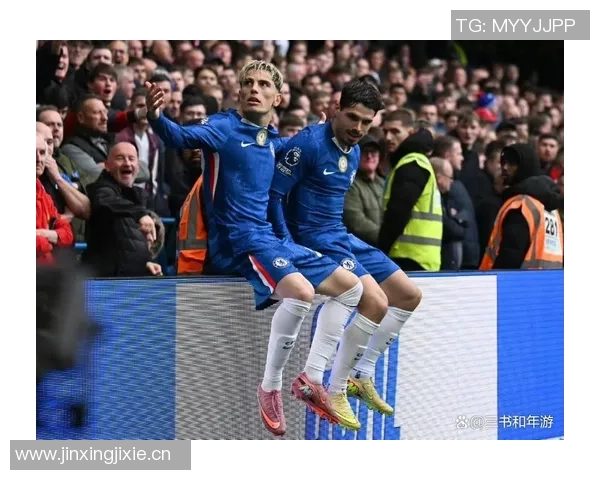 桑德兰爆冷击败切尔西跃升英超第二球迷高唱争冠信心满满