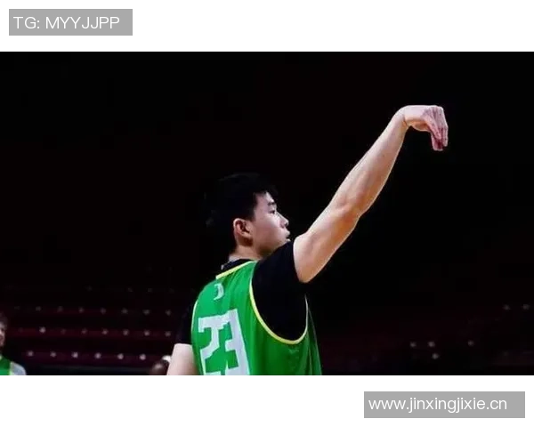 媒体人点评林葳首秀表现不佳或因紧张只需专注于正确的方向即可 媒体人点评林葳首秀表现不佳或因紧张只需专注于正确的方向即可