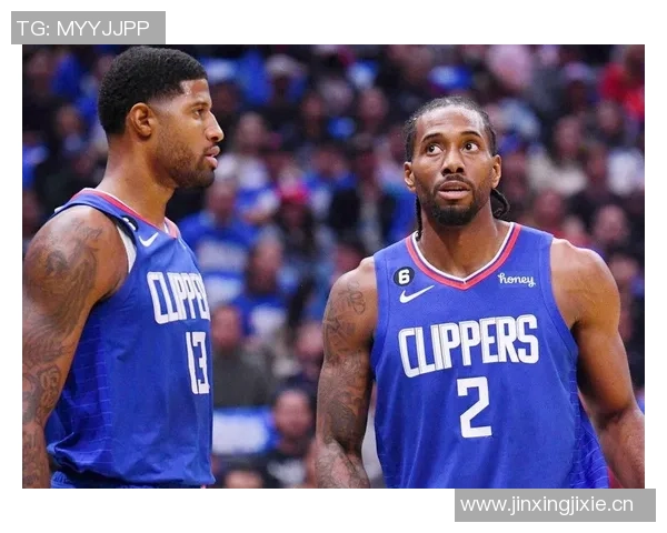 快船队史上仅有的小卡与乔治双星共创455板5三分辉煌纪录