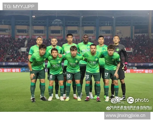 安帅儿子执教巴甲卫冕冠军近五轮仅得一胜落后榜首十八分