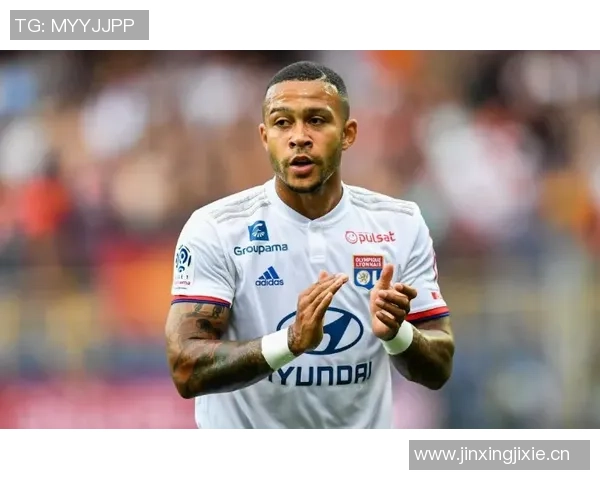 哈曼点评凯恩射门机会稀少称卡尔为赛季上半程最佳球员